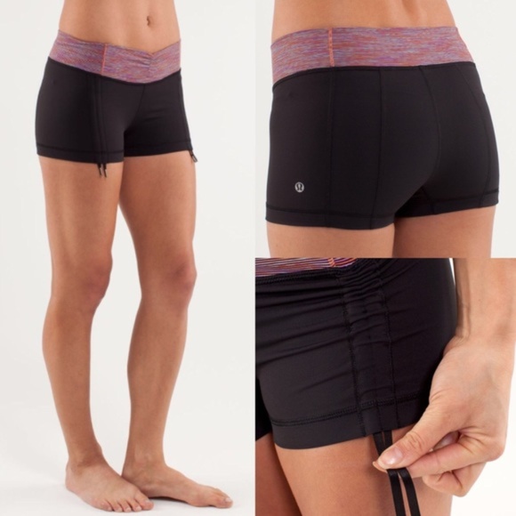 lululemon athletica Pants - Lululemon Hot 'N Sweaty Short Yoga Shorts